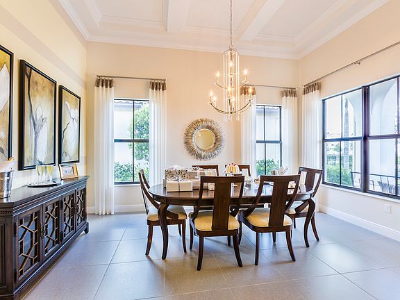 Grand entry to dining and living rooms