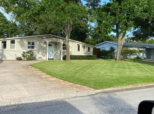 335 Sailfish Dr E, Atlantic Beach, FL 32233