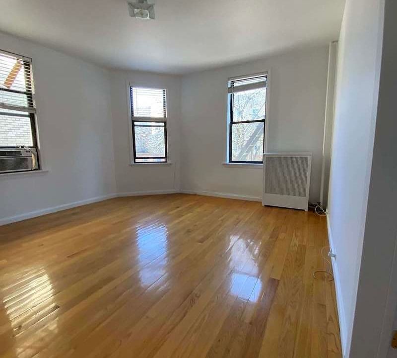 1st image of 3064 33rd St APT 2F