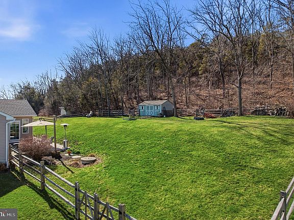 2nd image of 4315 Barndt Rd