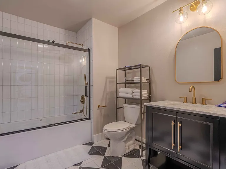 4103 S Madison Pl — Photo 27
