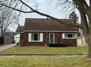 818 Virginia St, Racine, WI 53405