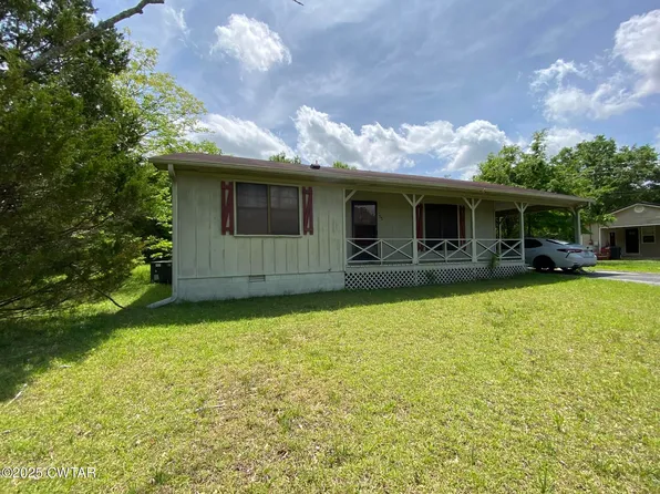 471 Woods Dr, Henderson, TN 38340
