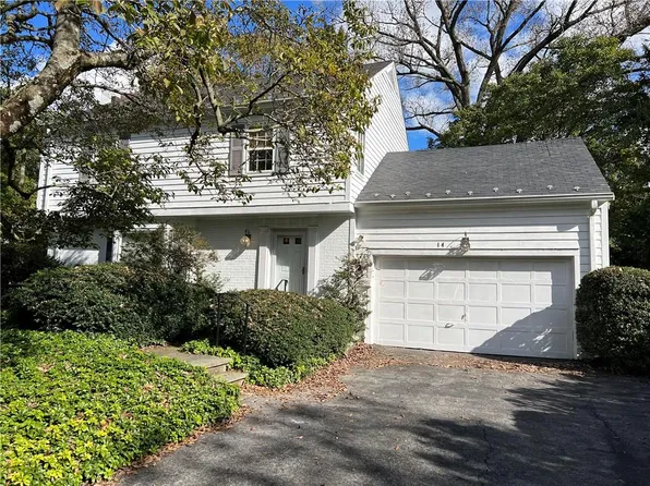 14 Doris Road, Mamaroneck, NY 10543