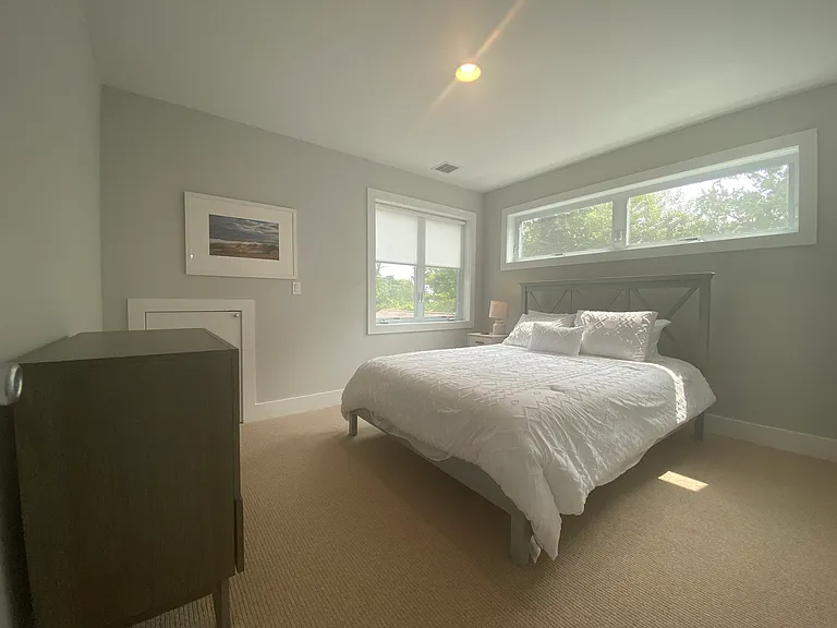 19 W End Ave — Photo 32