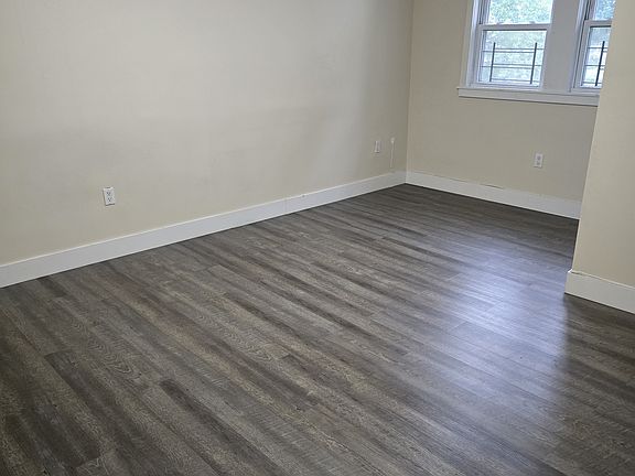 5th image of 481 McLean Ave Floor 2