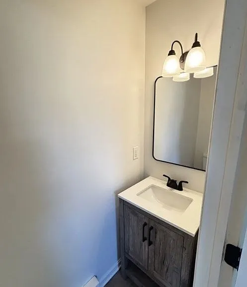447 Garland Cir — Photo 12