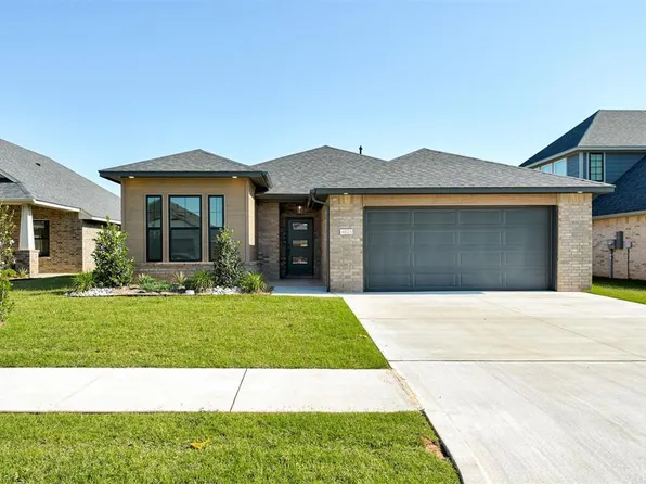 4825 Desert Willow Ln, Edmond, OK 73034