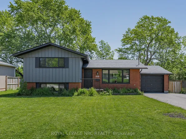 970 E Parkdale Ave, Fort Erie, ON L2A 5B6
