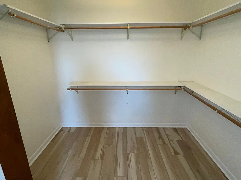 8429 Island View Dr — Photo 11