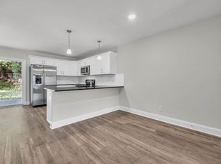 206 Limestone Point Dr, Clarksville, TN 37043