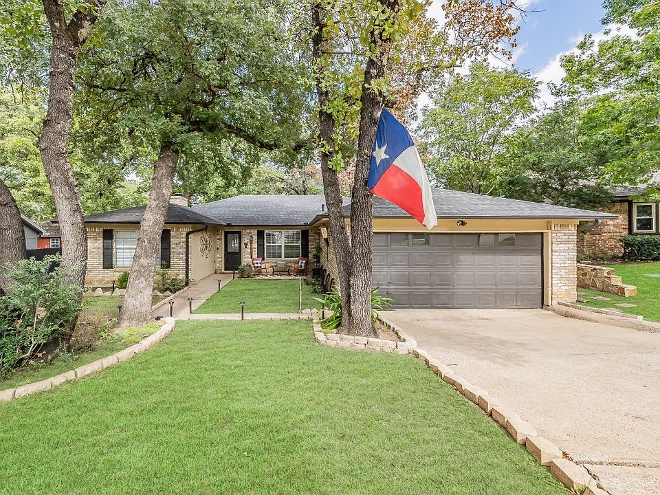 1st image of 4703 Lone Oak Dr