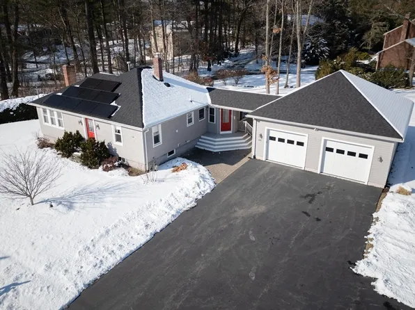 447 Brook St, Framingham, MA 01701