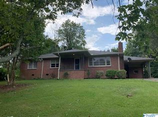 2312 Scenic Dr, Gadsden, AL 35904