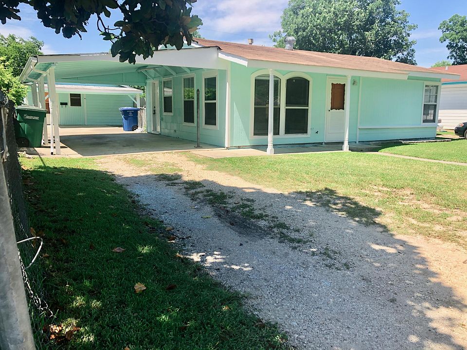 1st image of 215 E Vestal Pl