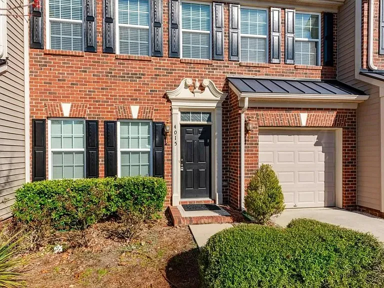 4015 Fenworth Ct — Photo 12