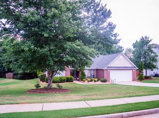 137 Windy Cir, McDonough, GA 30253