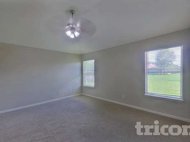 6830 Shoreline Ln — Photo 7