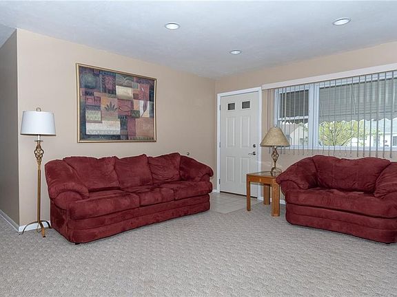 4th image of 5727 Somerdale Ave