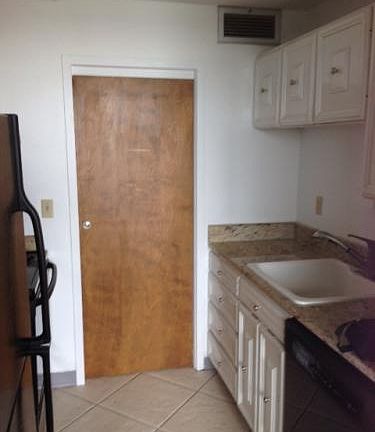 5th image of 1000 Urlin Ave APT 1812