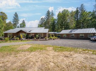 1587 Kincaid Rd, Williams, OR 97544