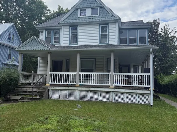 676 W Washington Ave, Elmira, NY 14901