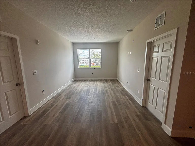 4424 S Texas Ave #204 — Photo 9