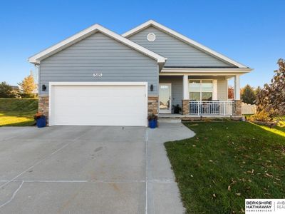 15819 Jardine Cir, Bennington, NE, 68007