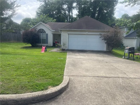 4251 Chestnut Ct, Auburn, AL 36830