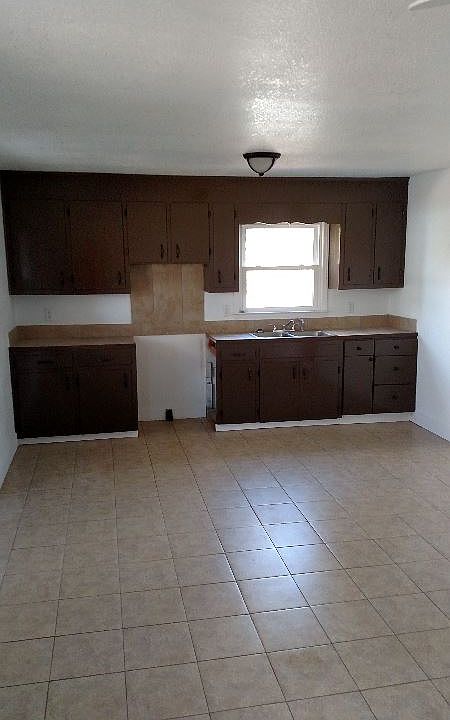 1st image of 308 E Maine Ave