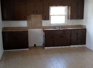 308 E Maine Ave, Bessemer City, NC 28016
