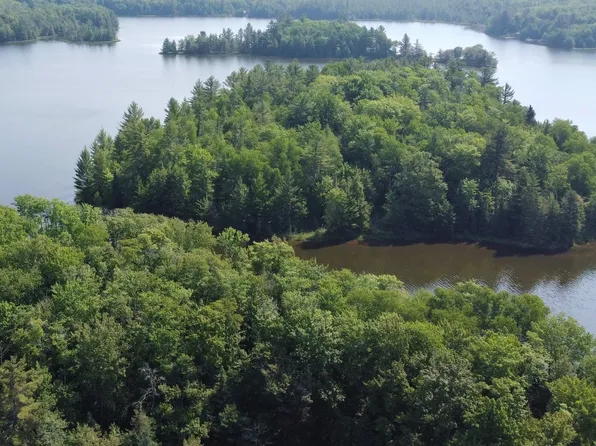 Sixteen Mile Lake Rd, Munising, MI 49862