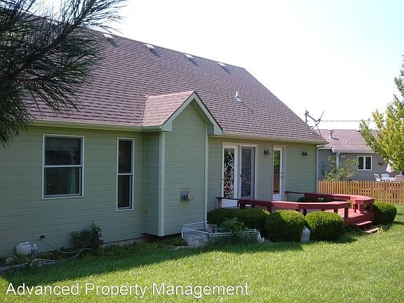 5th image of 2040 Estella Dr