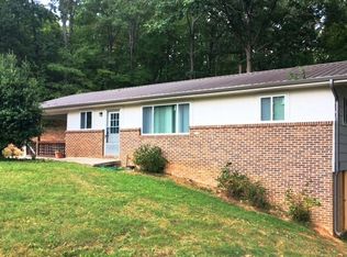 404 Forge Mill Rd, Morganton, GA 30560