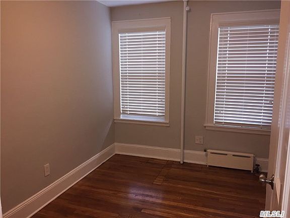 5th image of 2066 33rd St