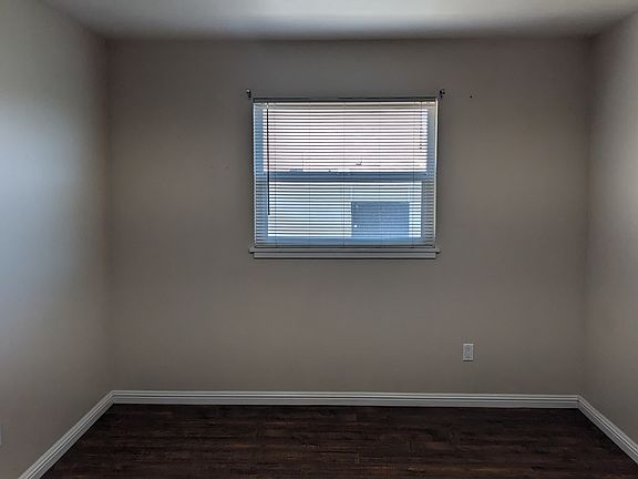 3rd image of 3066 Panorama Rd APT A