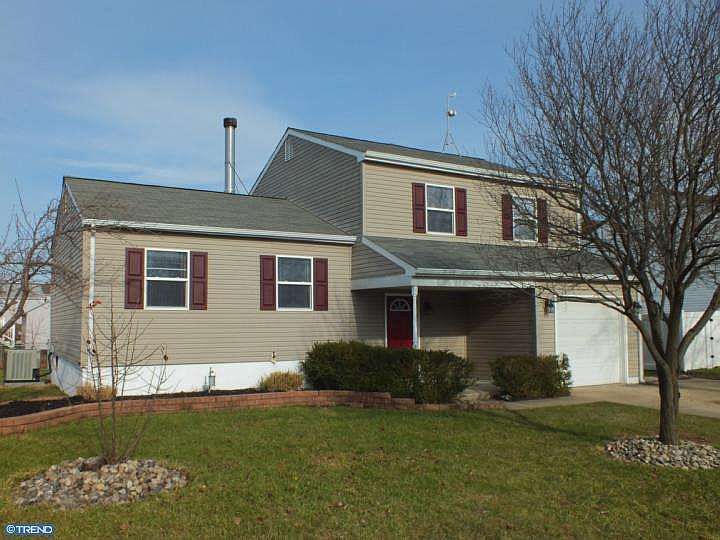 1st image of 15 E Weald Ave