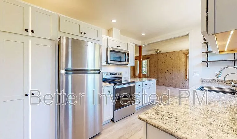 175 Giorno Ave — Photo 3