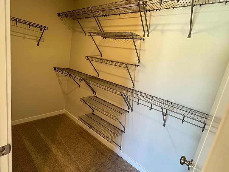 17236 SW Wapato Island Dr — Photo 10