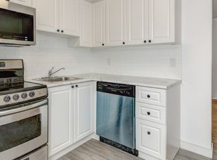 Millwood Brownstones, Kitchener, ON N2P 1X3