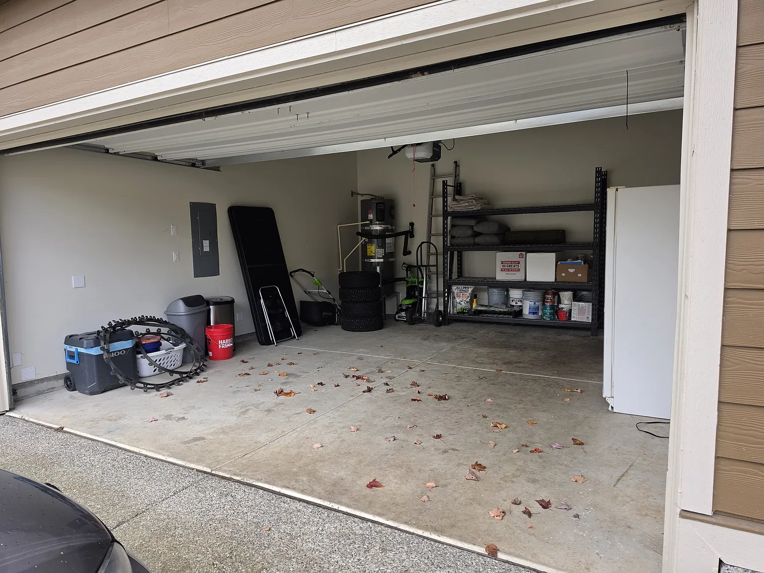 3 bed, 1273 sqft, $3,000 — Photo 2