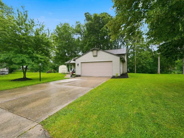8003 Charnell Ct, Fort Wayne, IN 46818