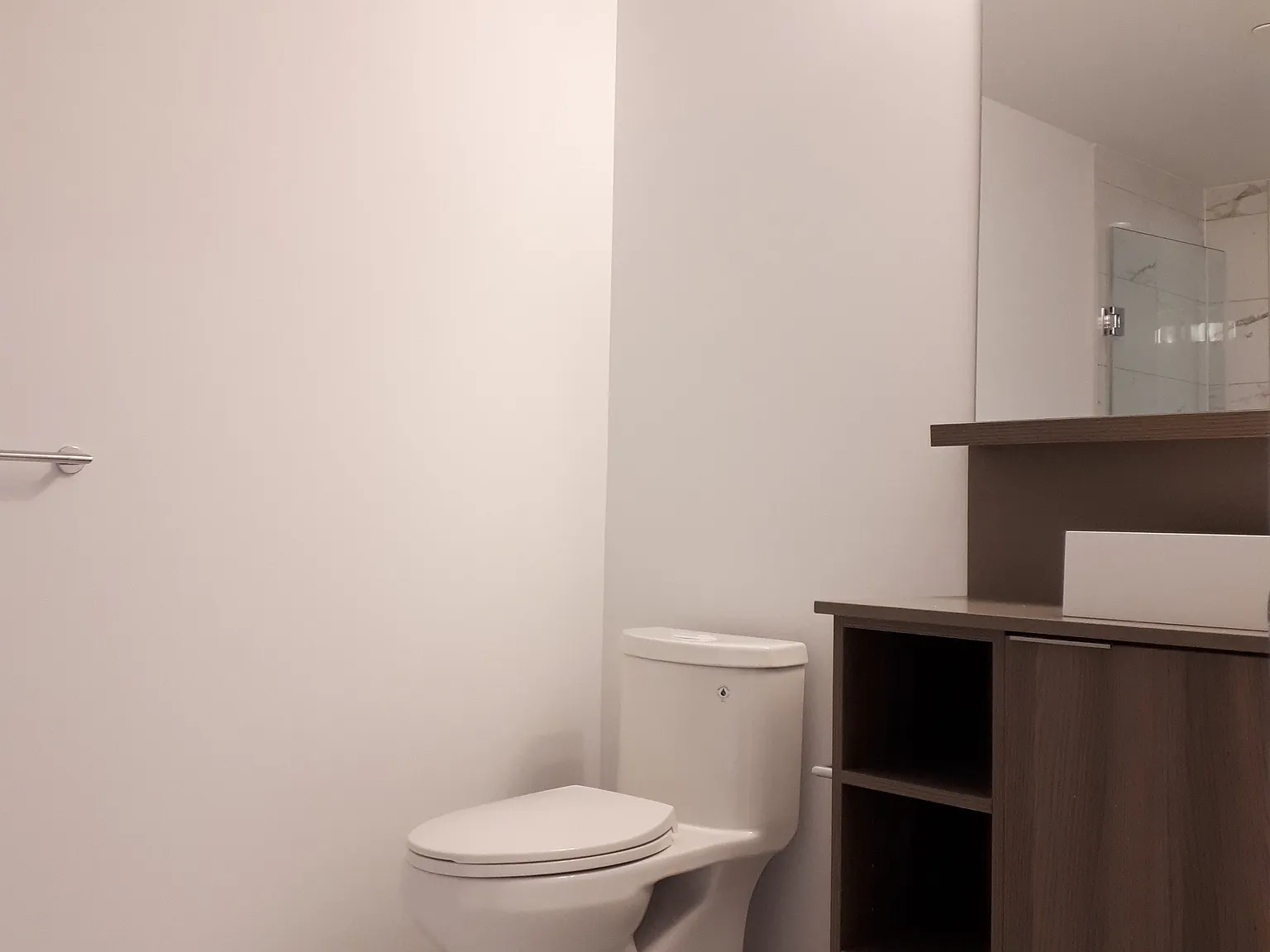Axis Condo — Photo 2