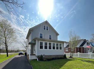 615 Old Falls Blvd, North Tonawanda, NY 14120