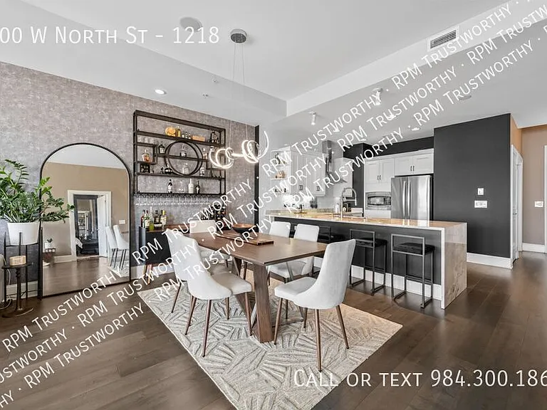 400 W North St #1218 — Photo 38