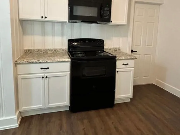 2713 Carter Ave #A — Photo 6