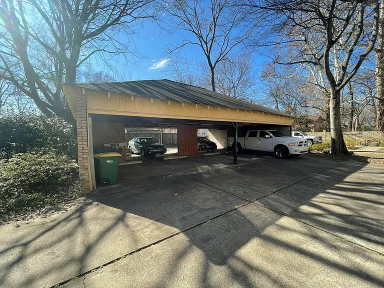 523 Orange St — Photo 19