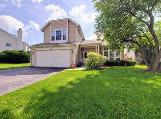 640 Orrington Ct, Lake Zurich, IL