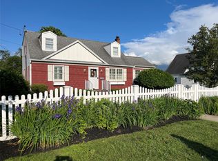 25 Hawthorne Ave, Central Islip, NY 11722
