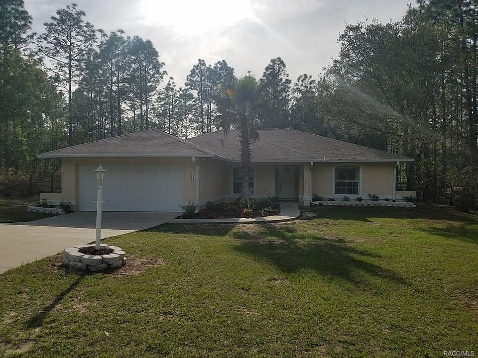 1st image of 7840 N Gibralter Dr